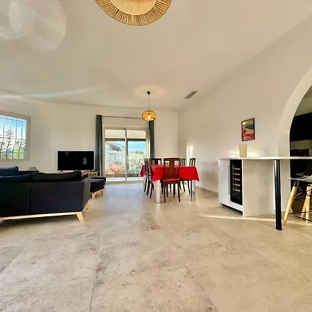 Apartman Florida, 8 Prs, Piscine, Clim, Parking