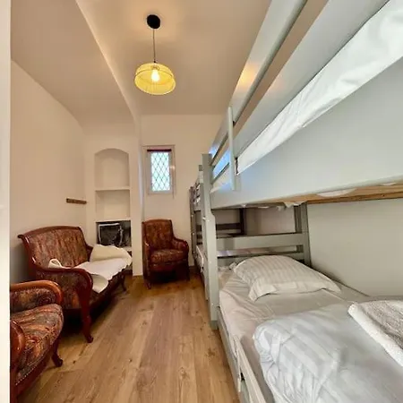 Florida, 8 Prs, Piscine, Clim, Parking *